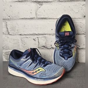 Saucony Triumph ISO Women’s Running Shoes Blue Pink | US 6.5